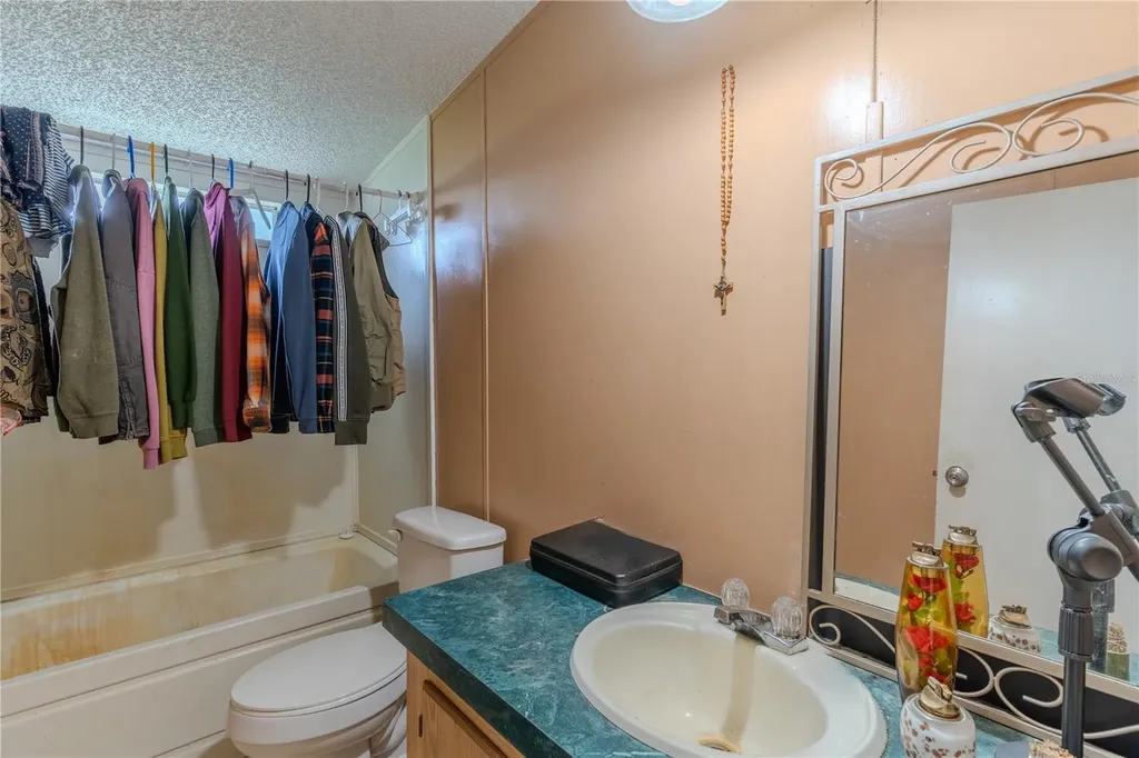 2335 Old Polk City Road Lakeland FL 33809