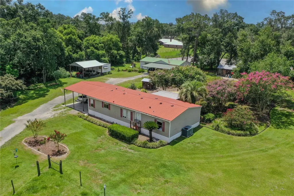 2335 Old Polk City Road Lakeland FL 33809