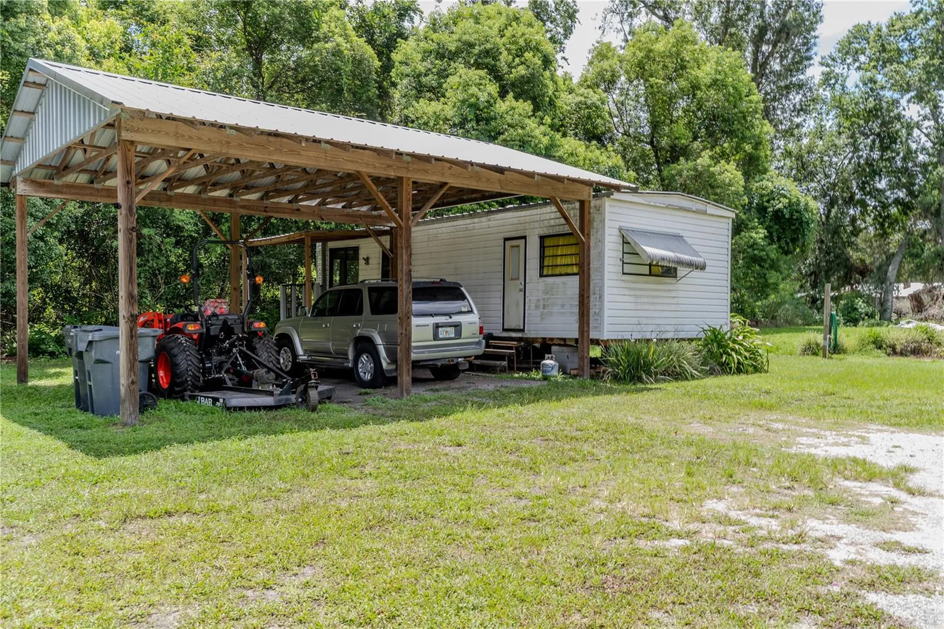 2335 Old Polk City Road Lakeland FL 33809