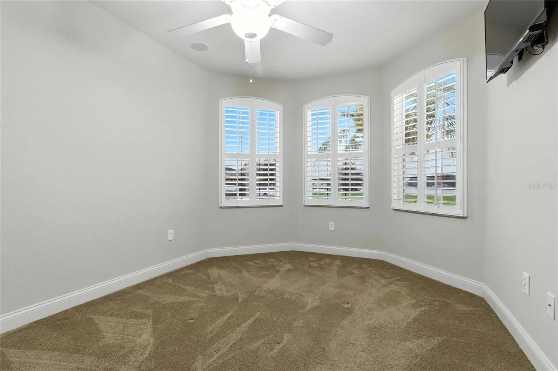 529 Meandering Way Polk City FL 33868