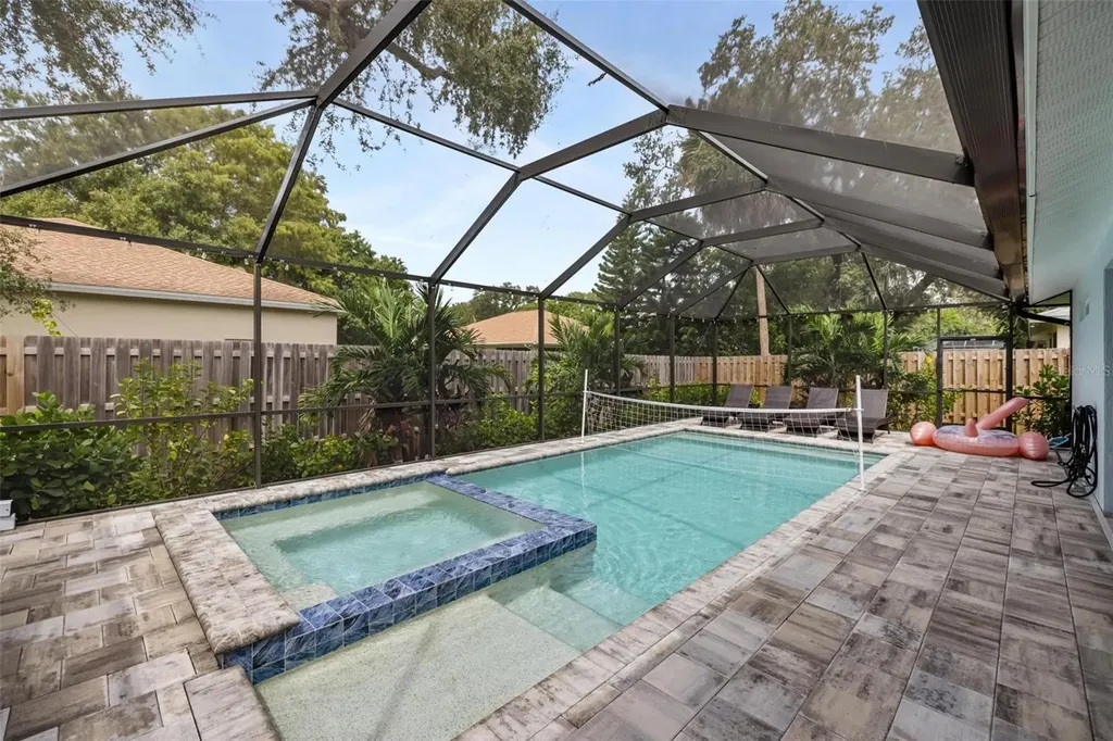 4360 Iola Drive Sarasota FL 34231