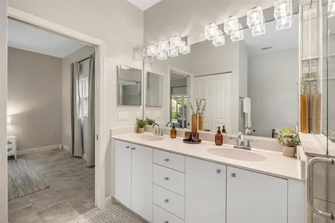 4360 Iola Drive Sarasota FL 34231