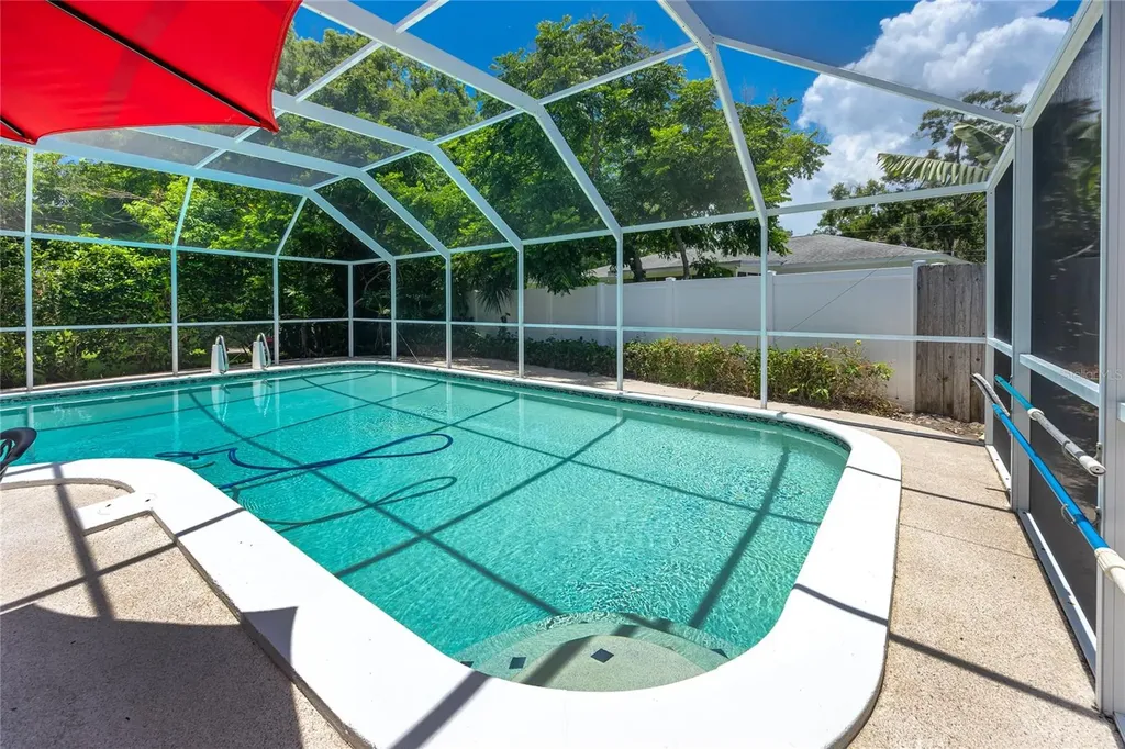 10504 Lacera Drive Tampa FL 33618