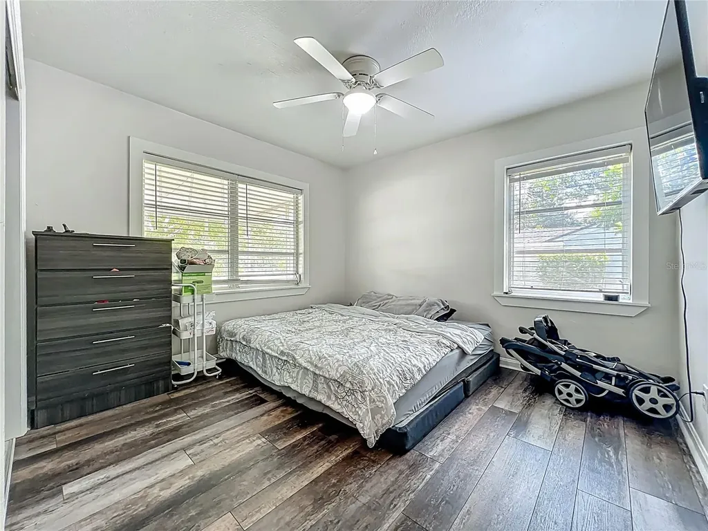 2542 S Palmetto Avenue Sanford FL 32773