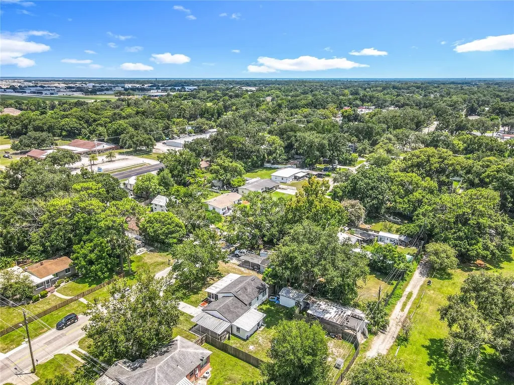 2542 S Palmetto Avenue Sanford FL 32773