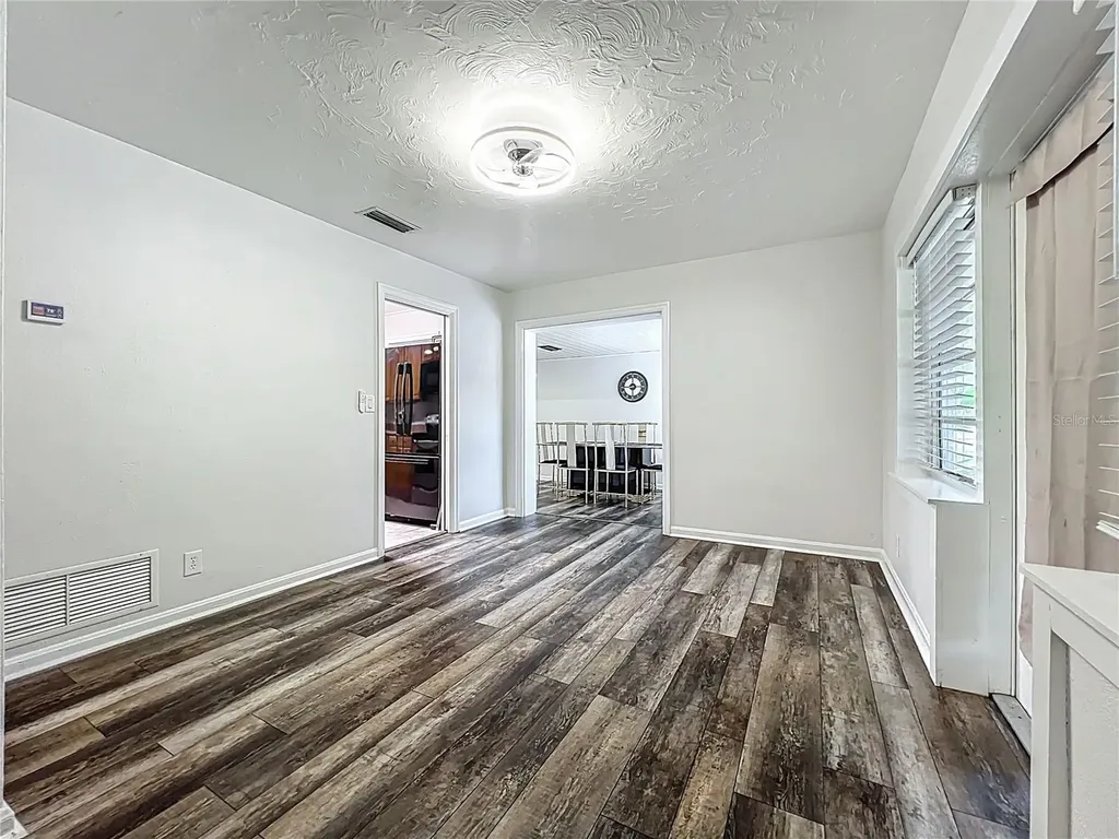 2542 S Palmetto Avenue Sanford FL 32773