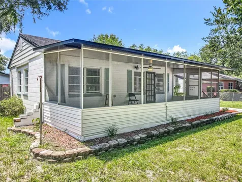 2542 S Palmetto Avenue Sanford FL 32773