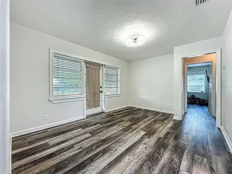 2542 S Palmetto Avenue Sanford FL 32773