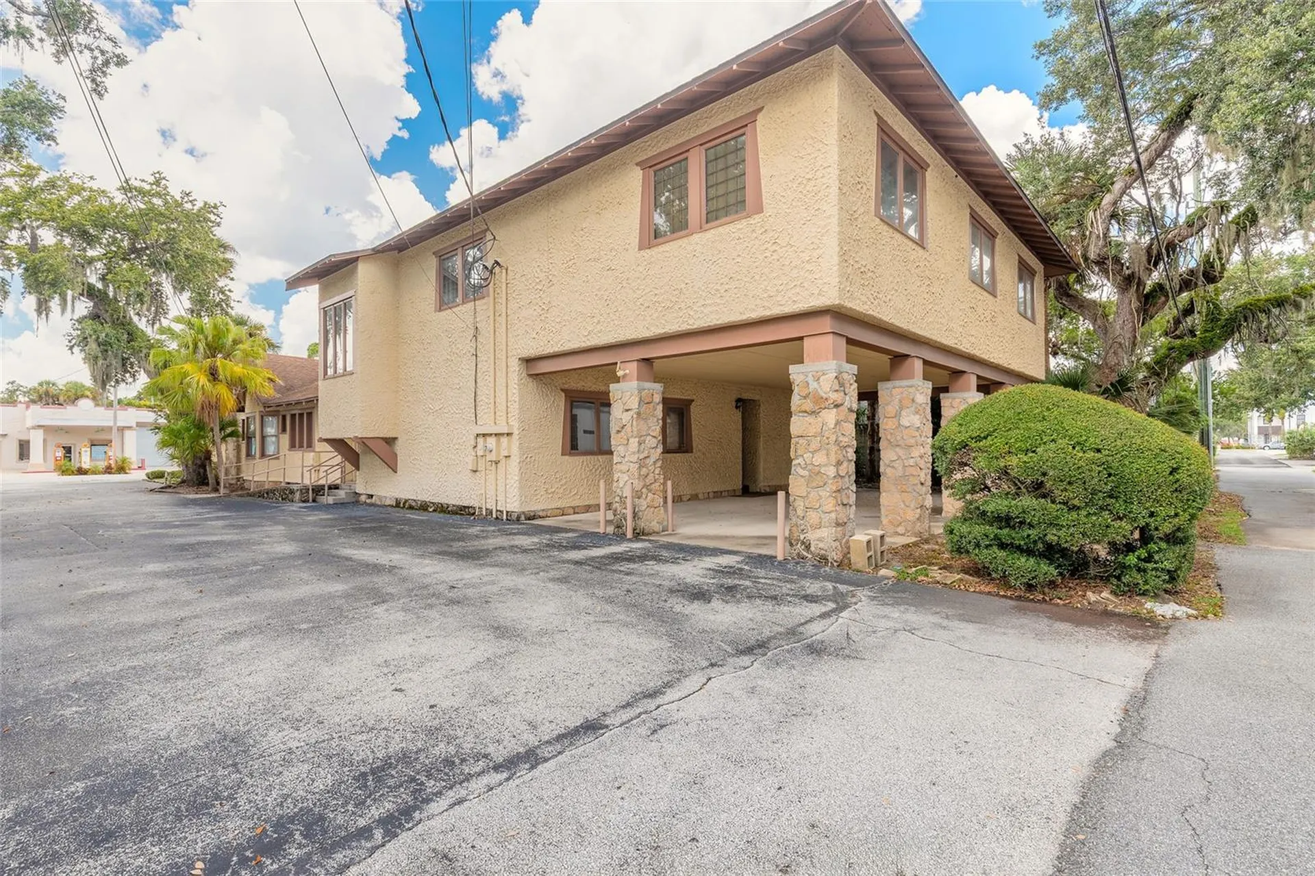 205 Magnolia Street New Smyrna Beach FL 32168