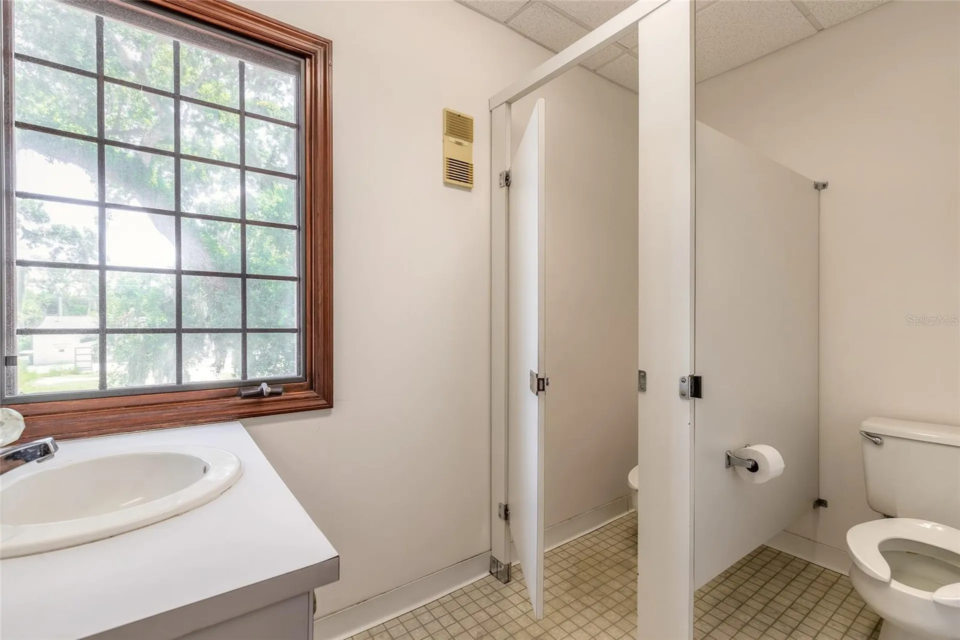 205 Magnolia Street New Smyrna Beach FL 32168