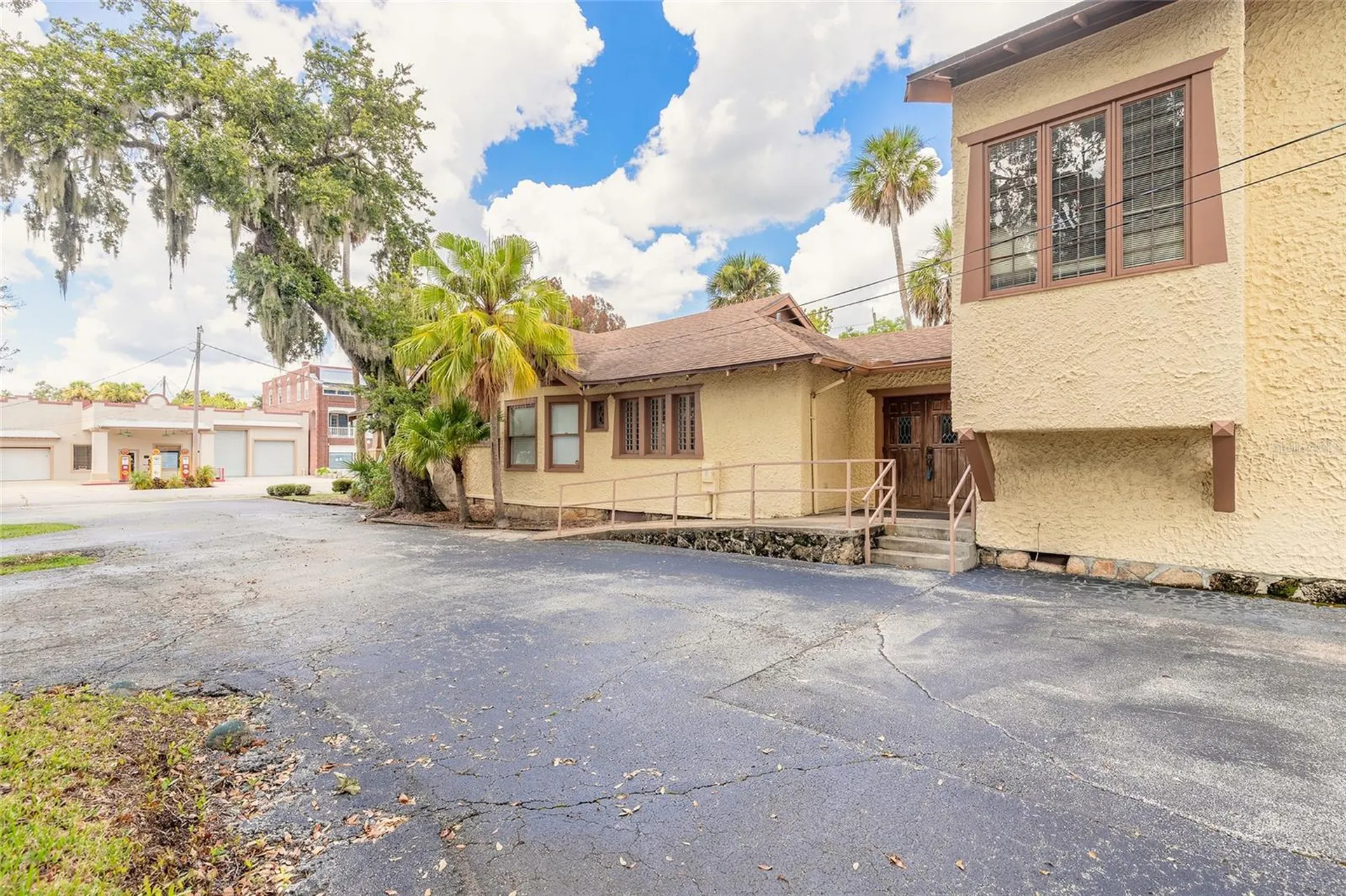 205 Magnolia Street New Smyrna Beach FL 32168