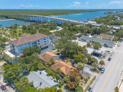 205 Magnolia Street New Smyrna Beach FL 32168