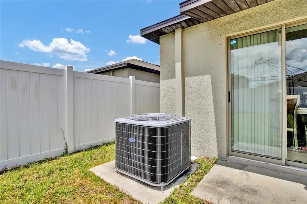 769 Calico Scallop Street Ruskin FL 33570