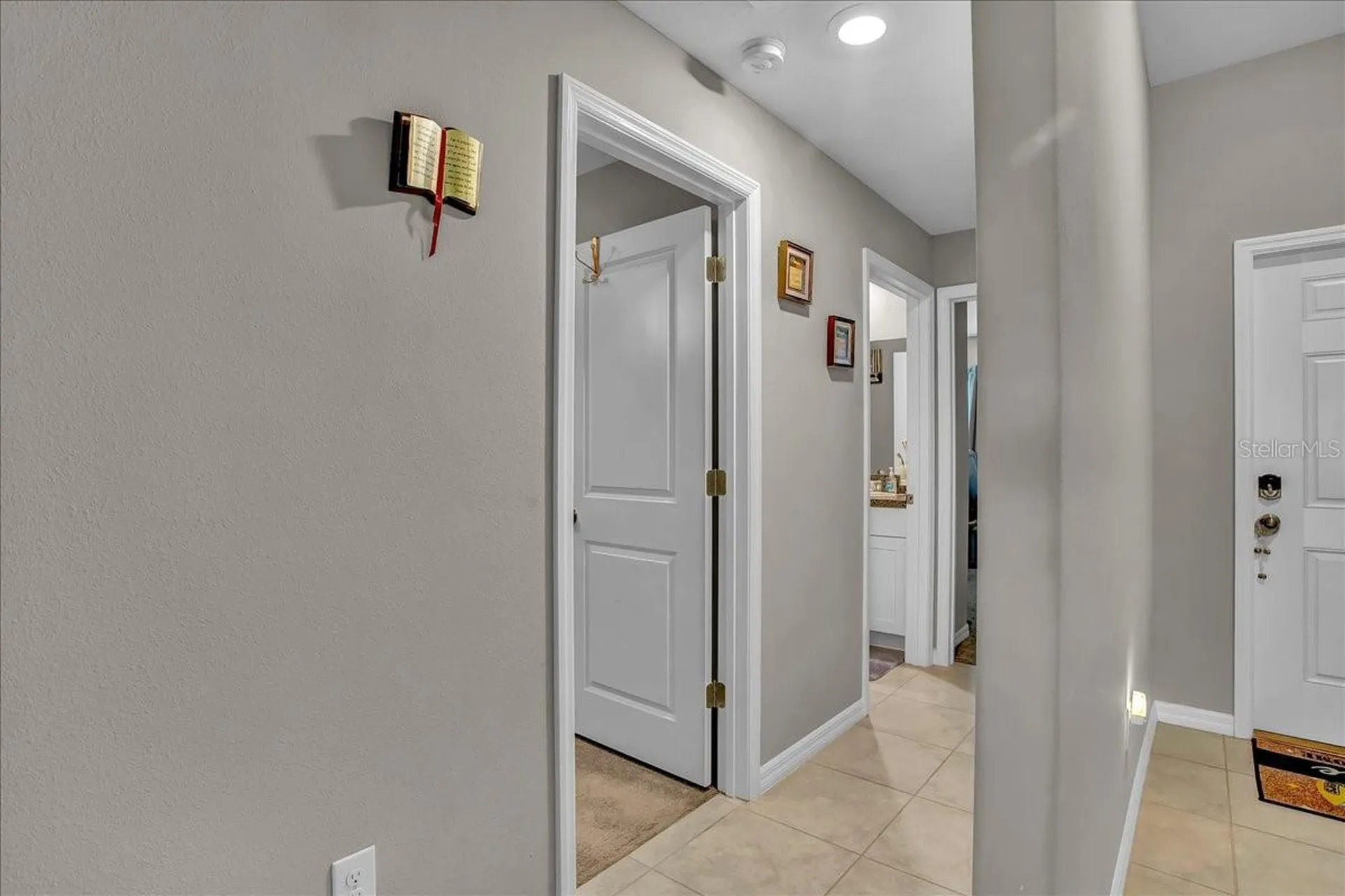 769 Calico Scallop Street Ruskin FL 33570