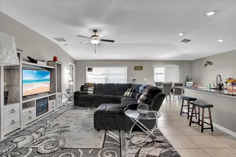 769 Calico Scallop Street Ruskin FL 33570
