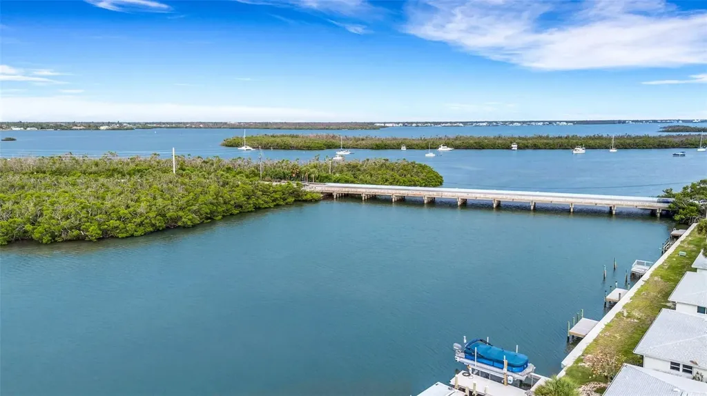 1977 Beach Road Englewood FL 34223