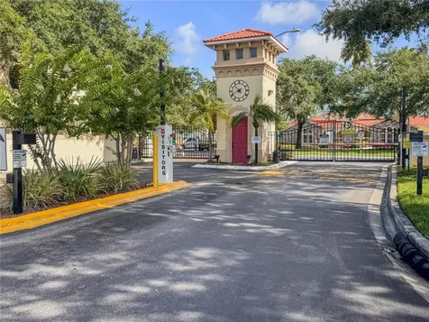 2756 Club Cortile Circle Kissimmee FL 34746
