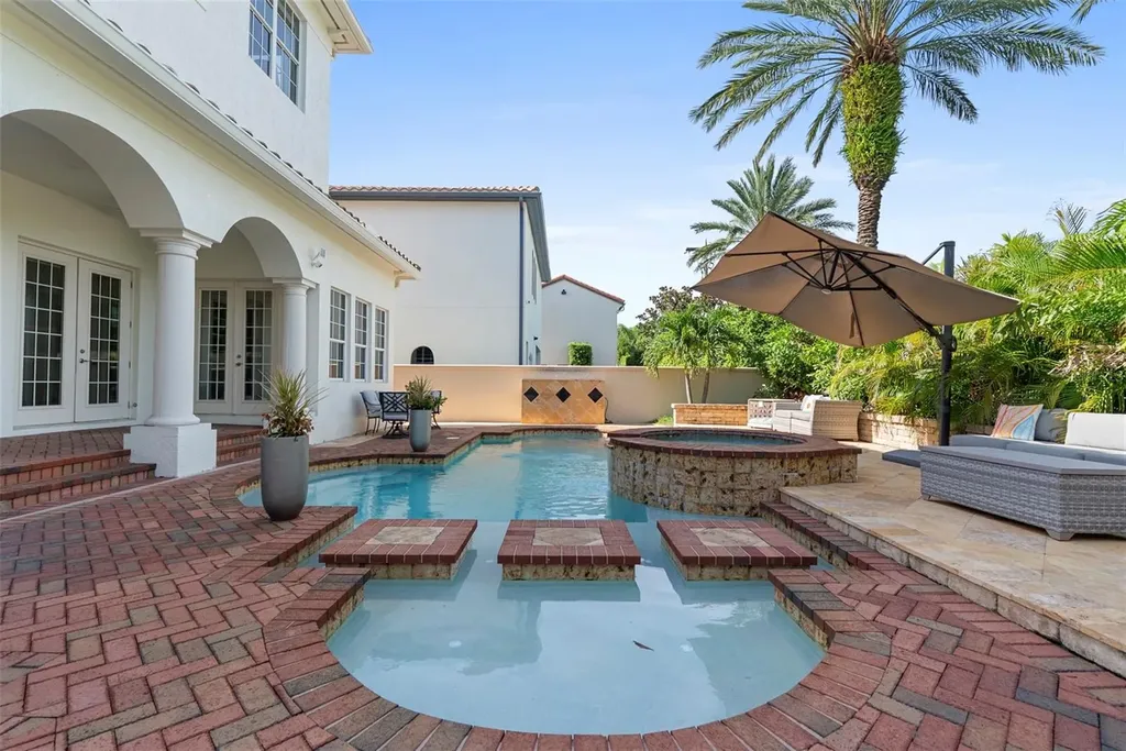 6123 Yeats Manor Drive Tampa FL 33616