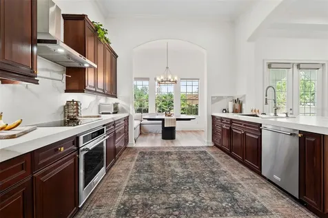 6123 Yeats Manor Drive Tampa FL 33616