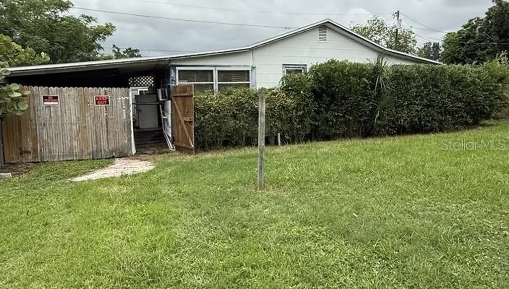 3715 49th Avenue N St Petersburg FL 33714