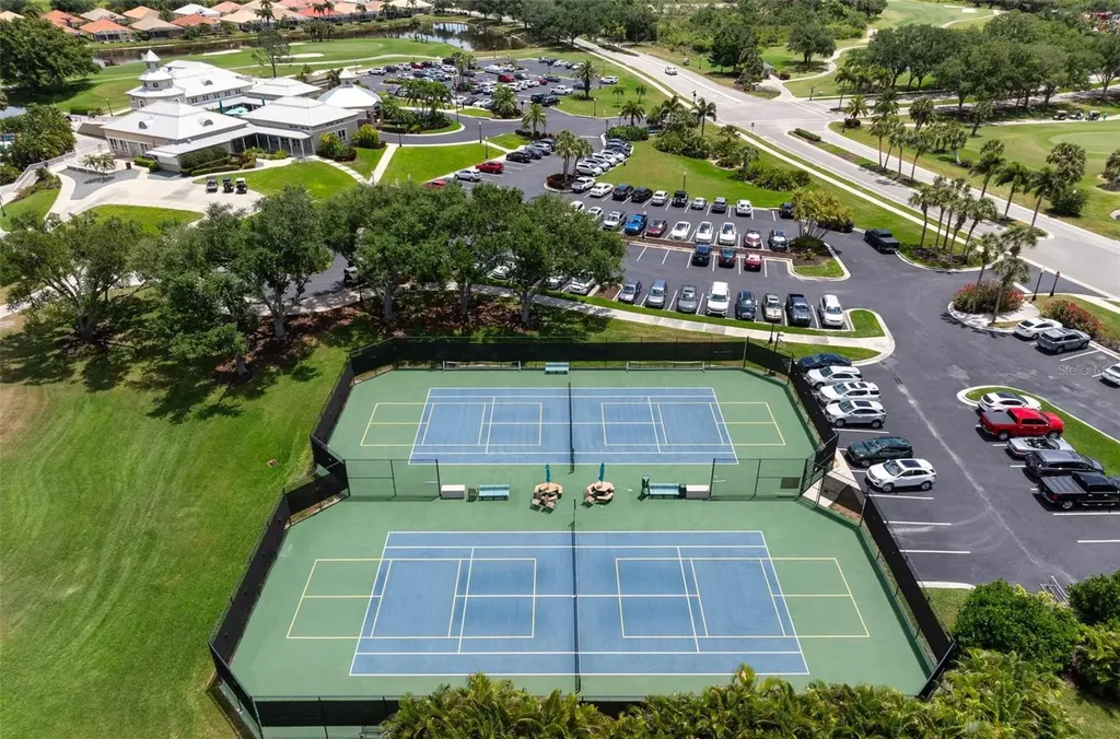 976 Chickadee Drive Venice FL 34285