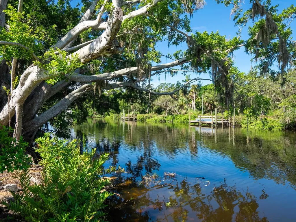 2506 Wilkinson Road Sarasota FL 34231