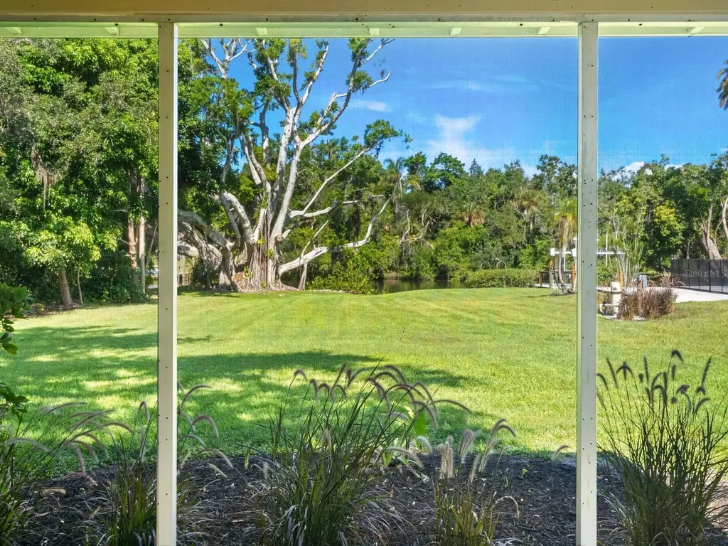 2506 Wilkinson Road Sarasota FL 34231