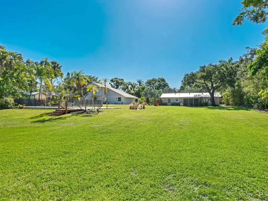 2506 Wilkinson Road Sarasota FL 34231