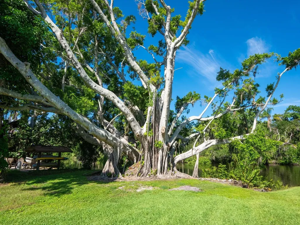 2506 Wilkinson Road Sarasota FL 34231