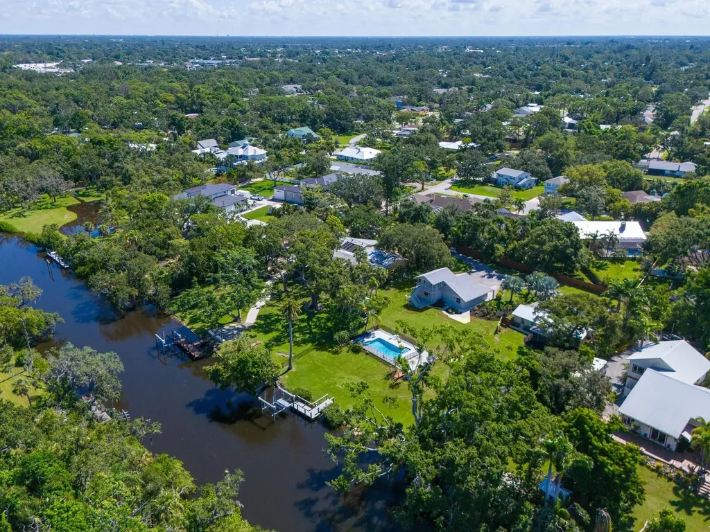 2506 Wilkinson Road Sarasota FL 34231