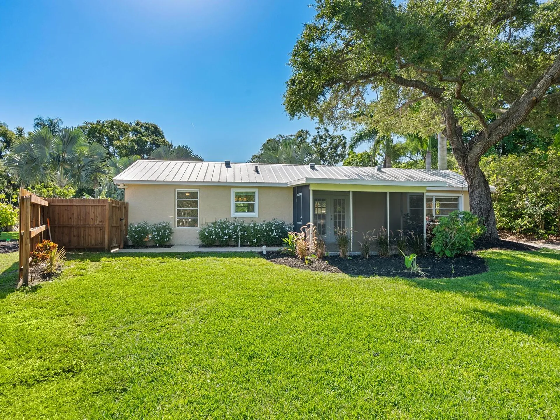 2506 Wilkinson Road Sarasota FL 34231