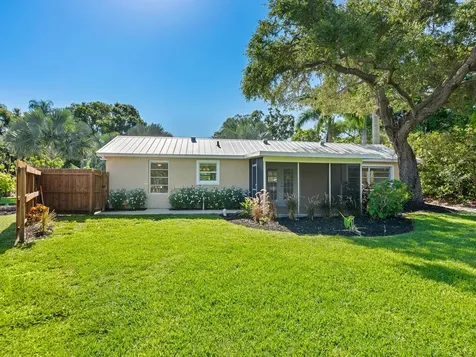 2506 Wilkinson Road Sarasota FL 34231