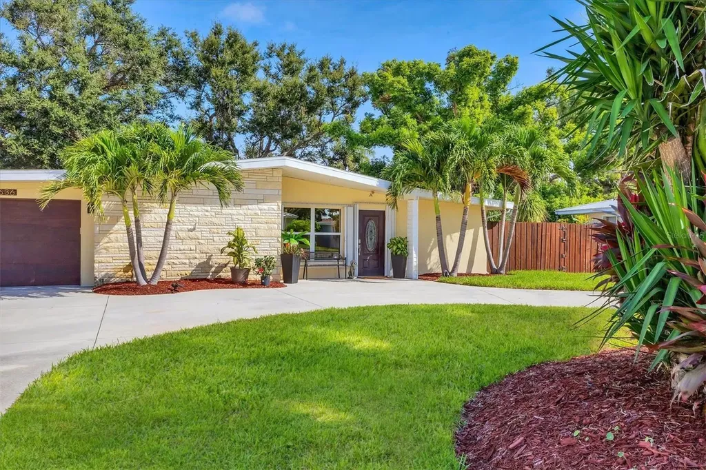 636 Cadiz Road Venice FL 34285