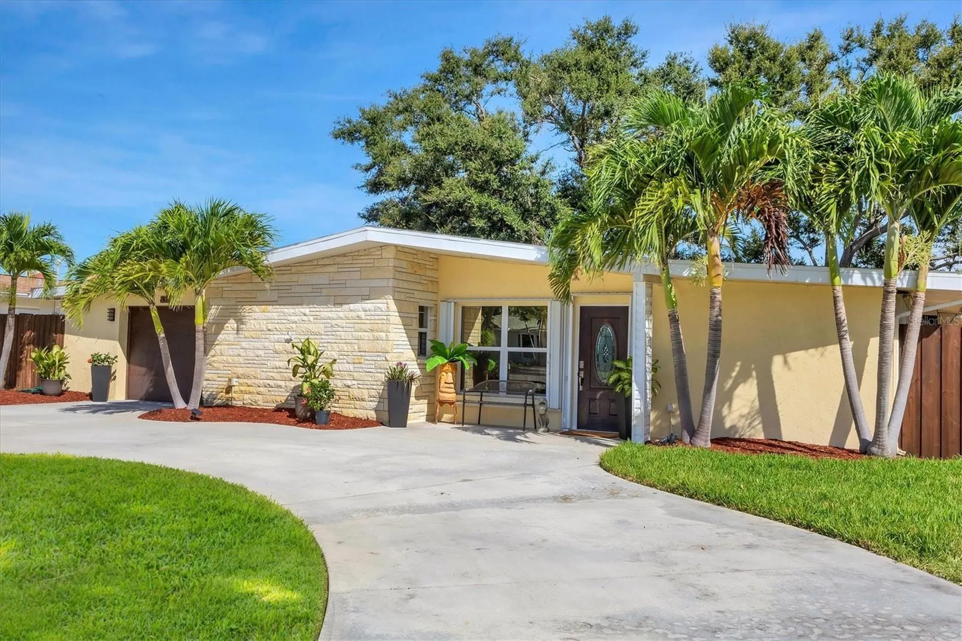 636 Cadiz Road Venice FL 34285