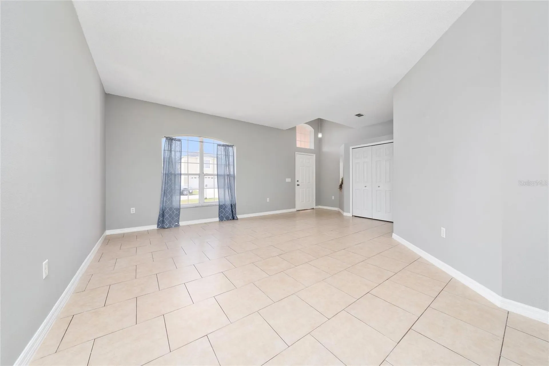 357 Aldershot Court Kissimmee FL 34758