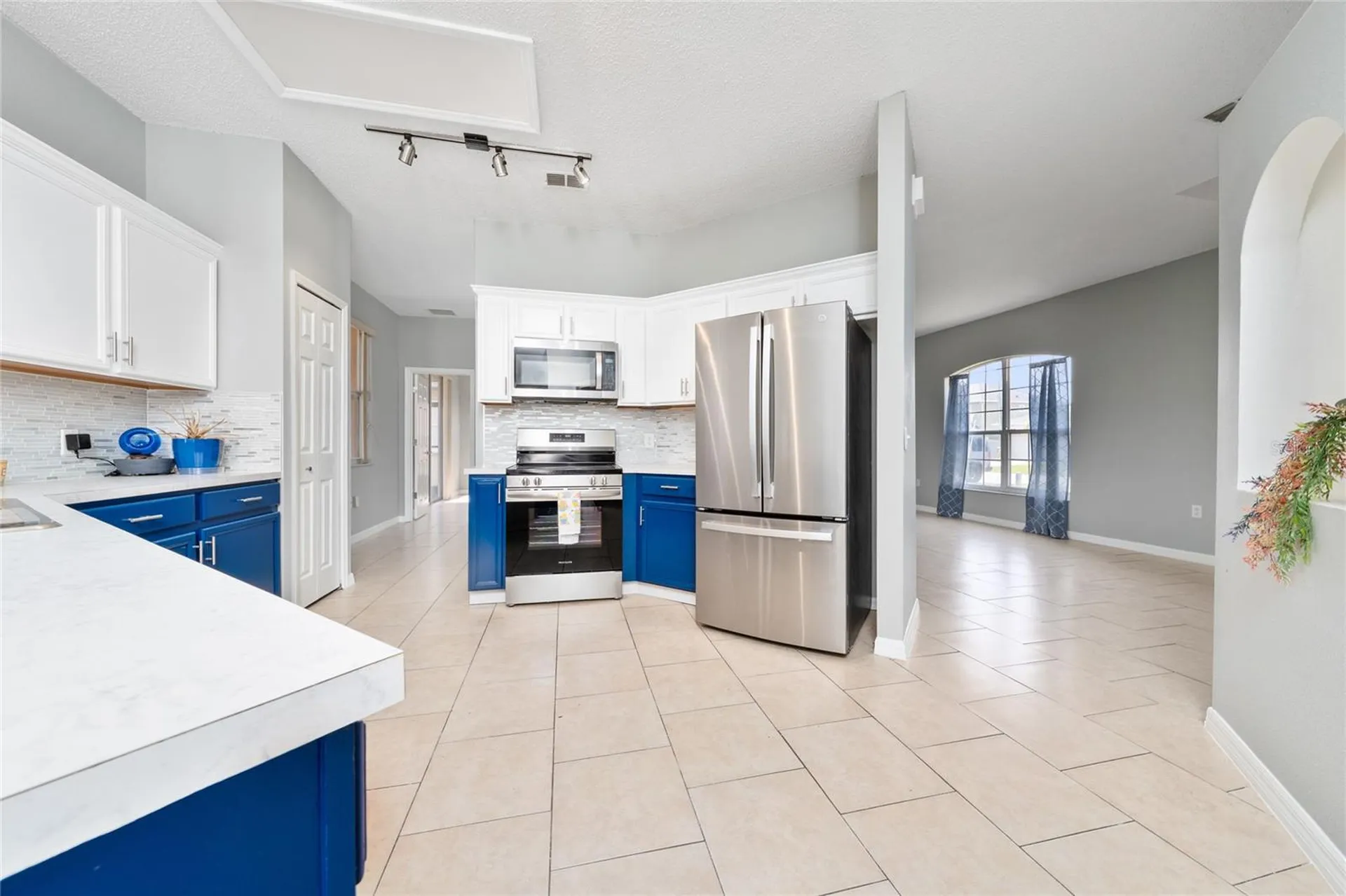 357 Aldershot Court Kissimmee FL 34758