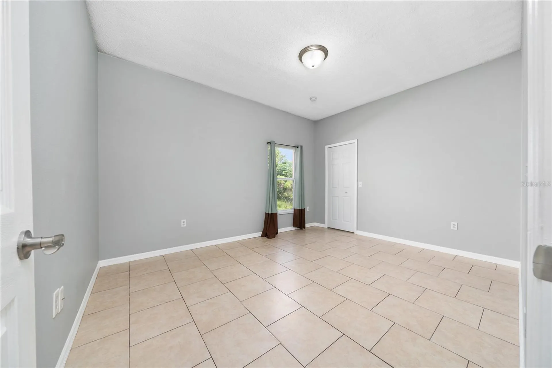 357 Aldershot Court Kissimmee FL 34758