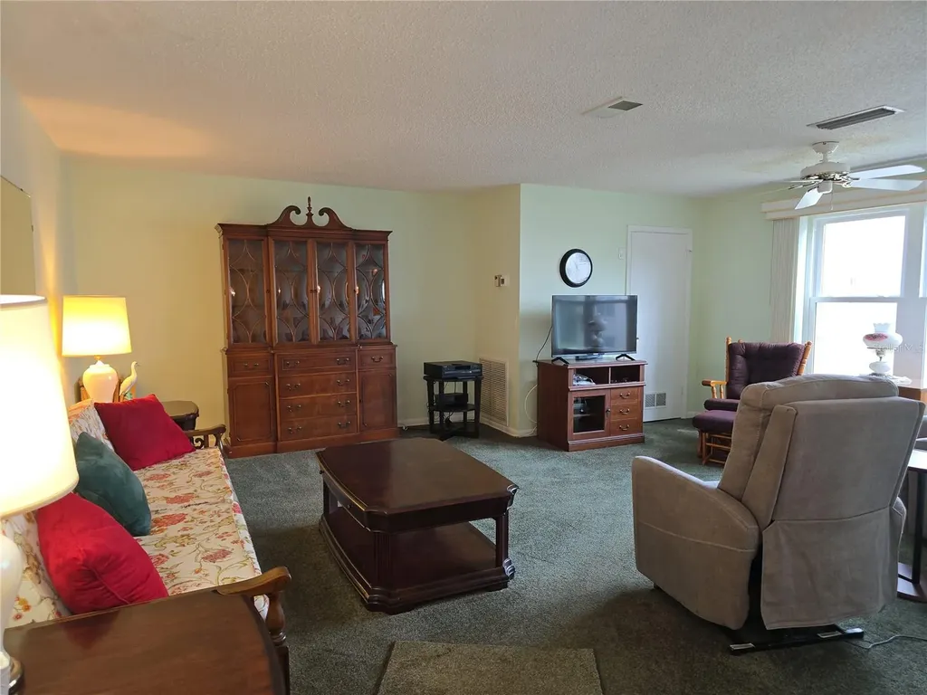 5603 80th Street N St Petersburg FL 33709