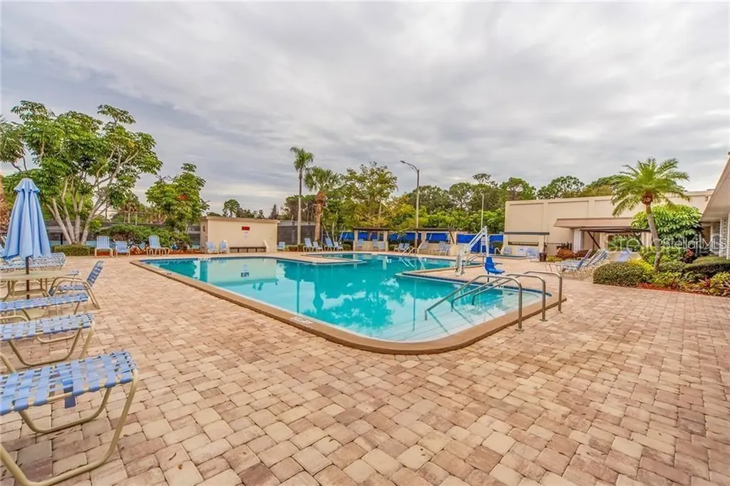 5603 80th Street N St Petersburg FL 33709
