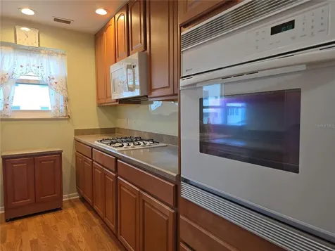5603 80th Street N St Petersburg FL 33709