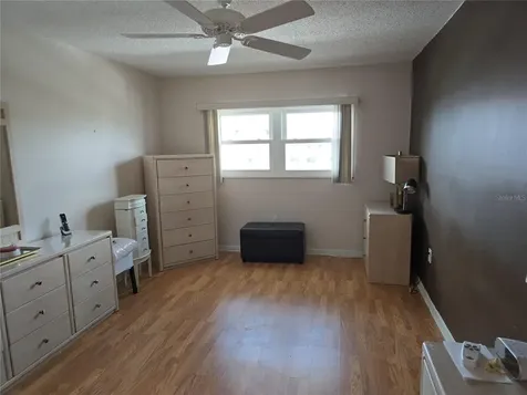 5603 80th Street N St Petersburg FL 33709