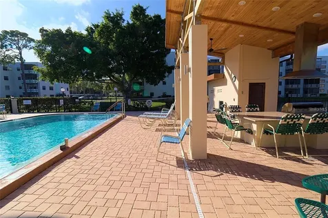 5603 80th Street N St Petersburg FL 33709