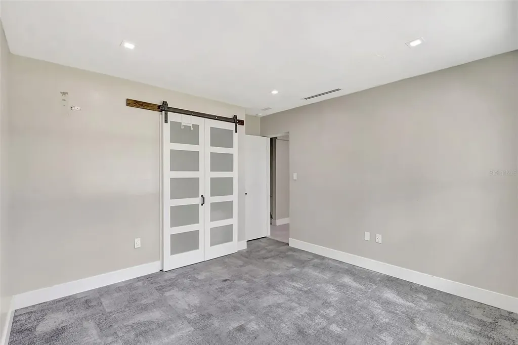 3234 Restful Lane Sarasota FL 34231