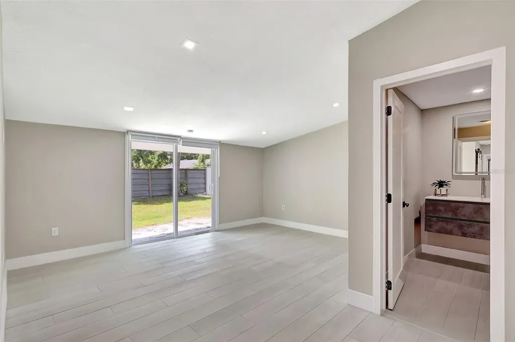 3234 Restful Lane Sarasota FL 34231