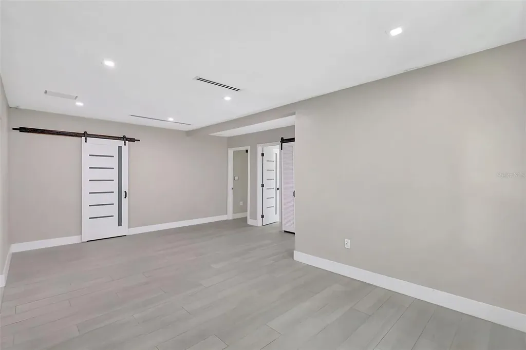 3234 Restful Lane Sarasota FL 34231