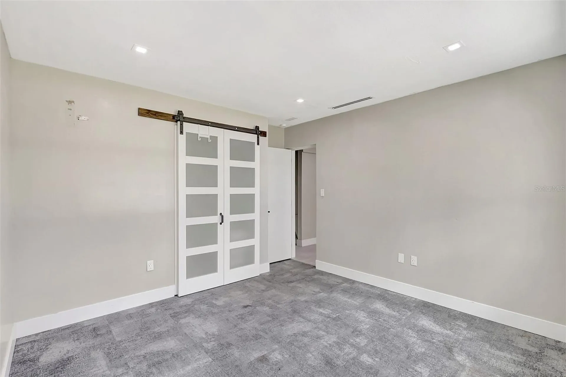 3234 Restful Lane Sarasota FL 34231