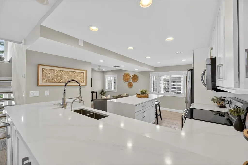 160 Marina Del Rey Court Clearwater Beach FL 33767