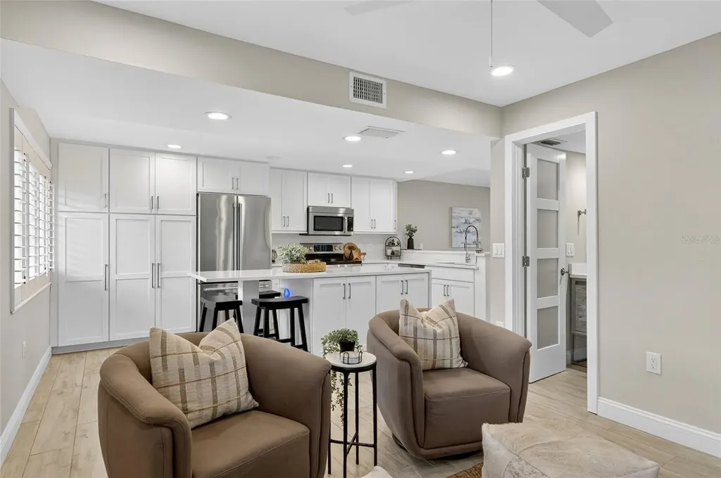 160 Marina Del Rey Court Clearwater Beach FL 33767