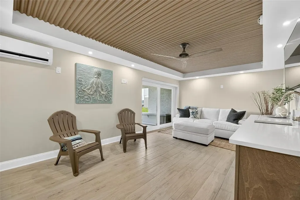 160 Marina Del Rey Court Clearwater Beach FL 33767