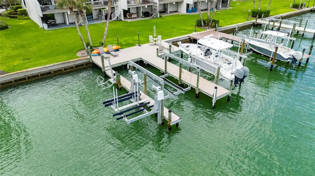160 Marina Del Rey Court Clearwater Beach FL 33767